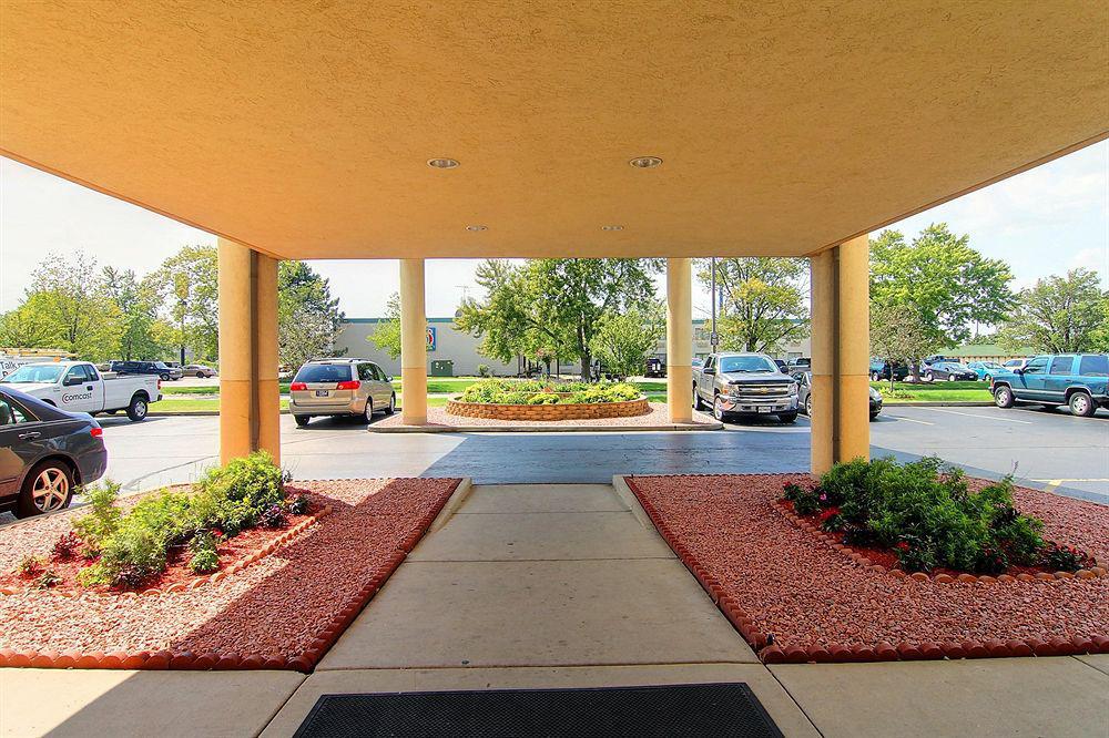 Inn & Suites Merrillville Eksteriør bilde